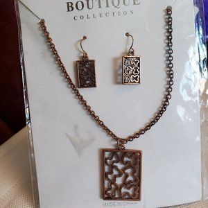 15" Bronze Tone Necklace and Earrings Set Boutique